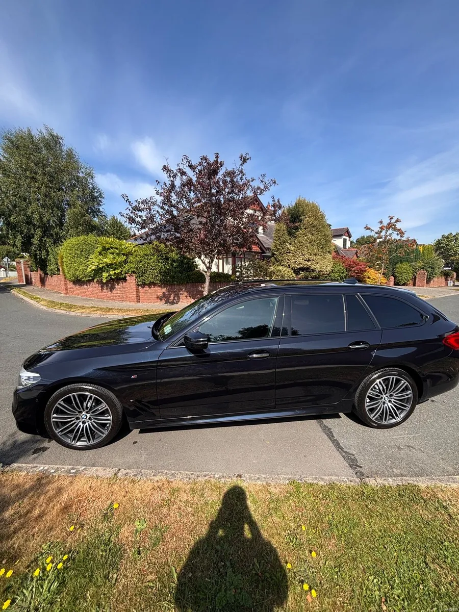 BMW 5 series M Sport - Image 2