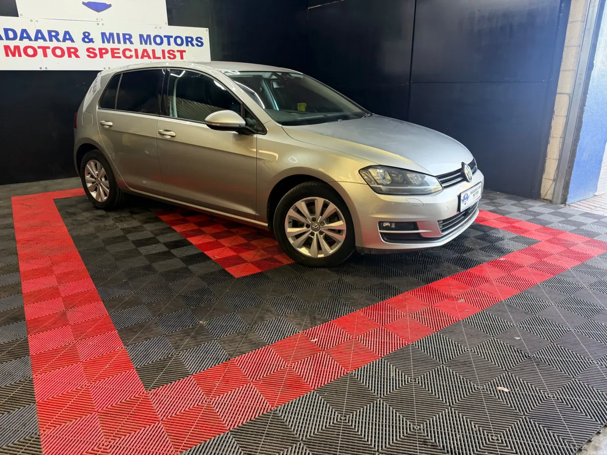 2014 Volkswagen Golf BlueMotion - Image 4