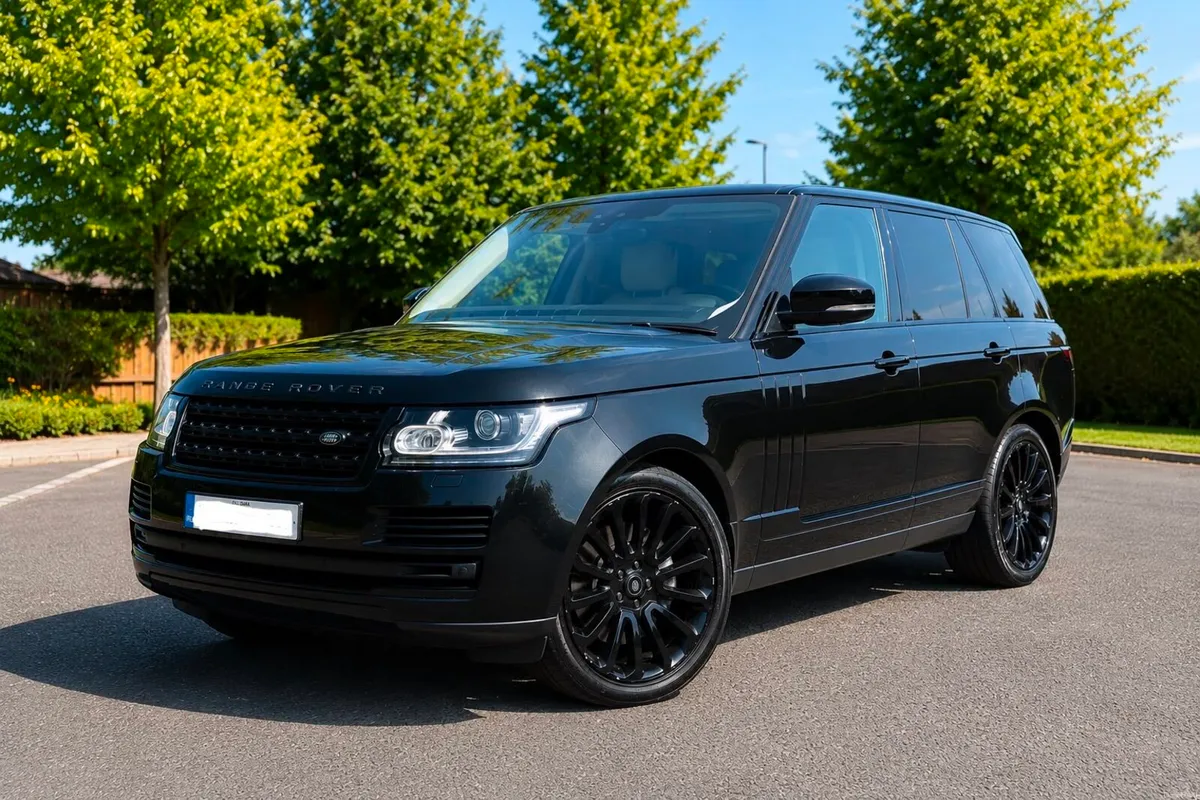 Range Rover - Image 2