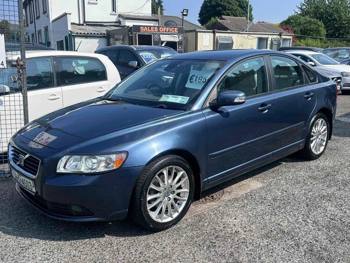 Volvo S40 LOW MILEAGE! New NCT - Image 2