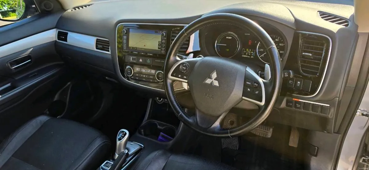 Mitsubishi outlander - Image 3