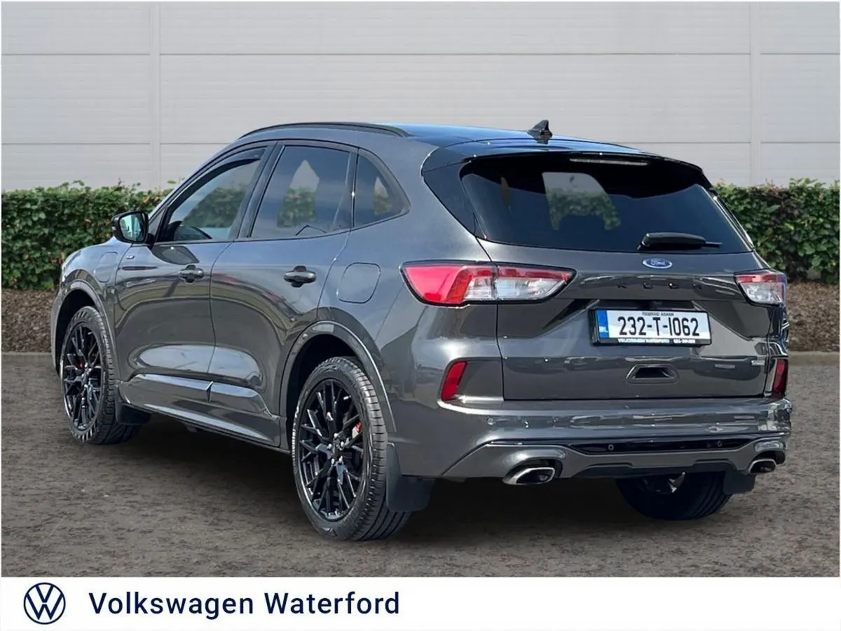 Ford Kuga PHEV ST-Line X Black Pack - Image 3