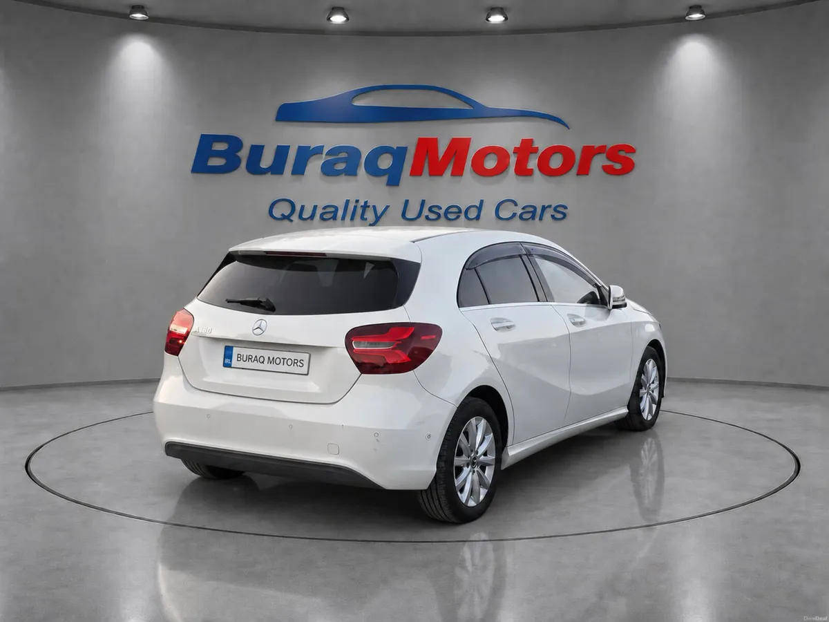Mercedes-Benz A180 1.6L  Auto *apple carplay* - Image 6