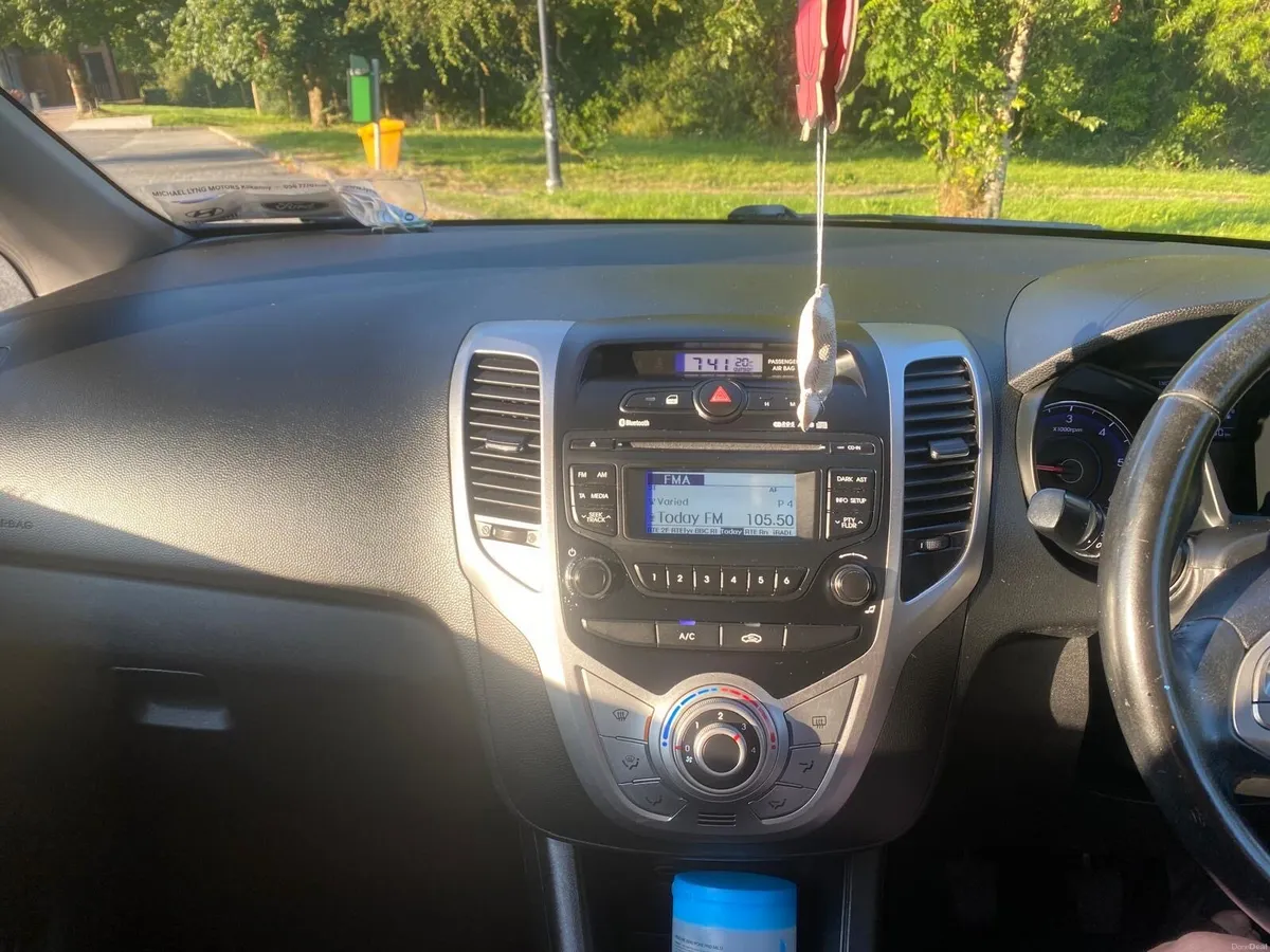 Car - Image 6
