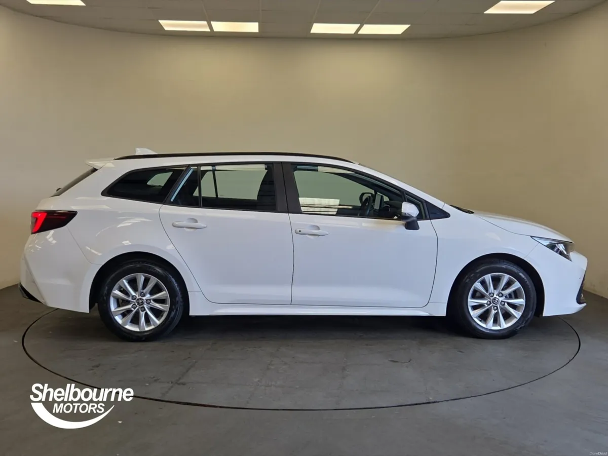 Toyota Corolla Touring Sport Icon - Image 3