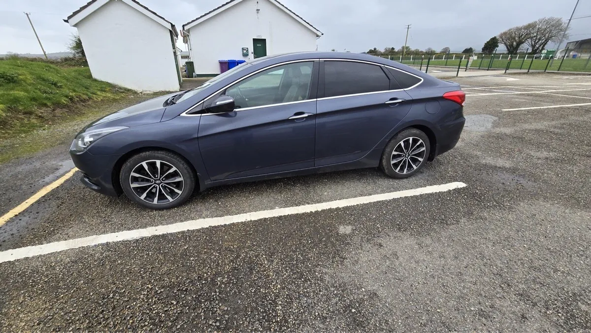 2018 Hyundai i40 Executive – High Spec - Image 2