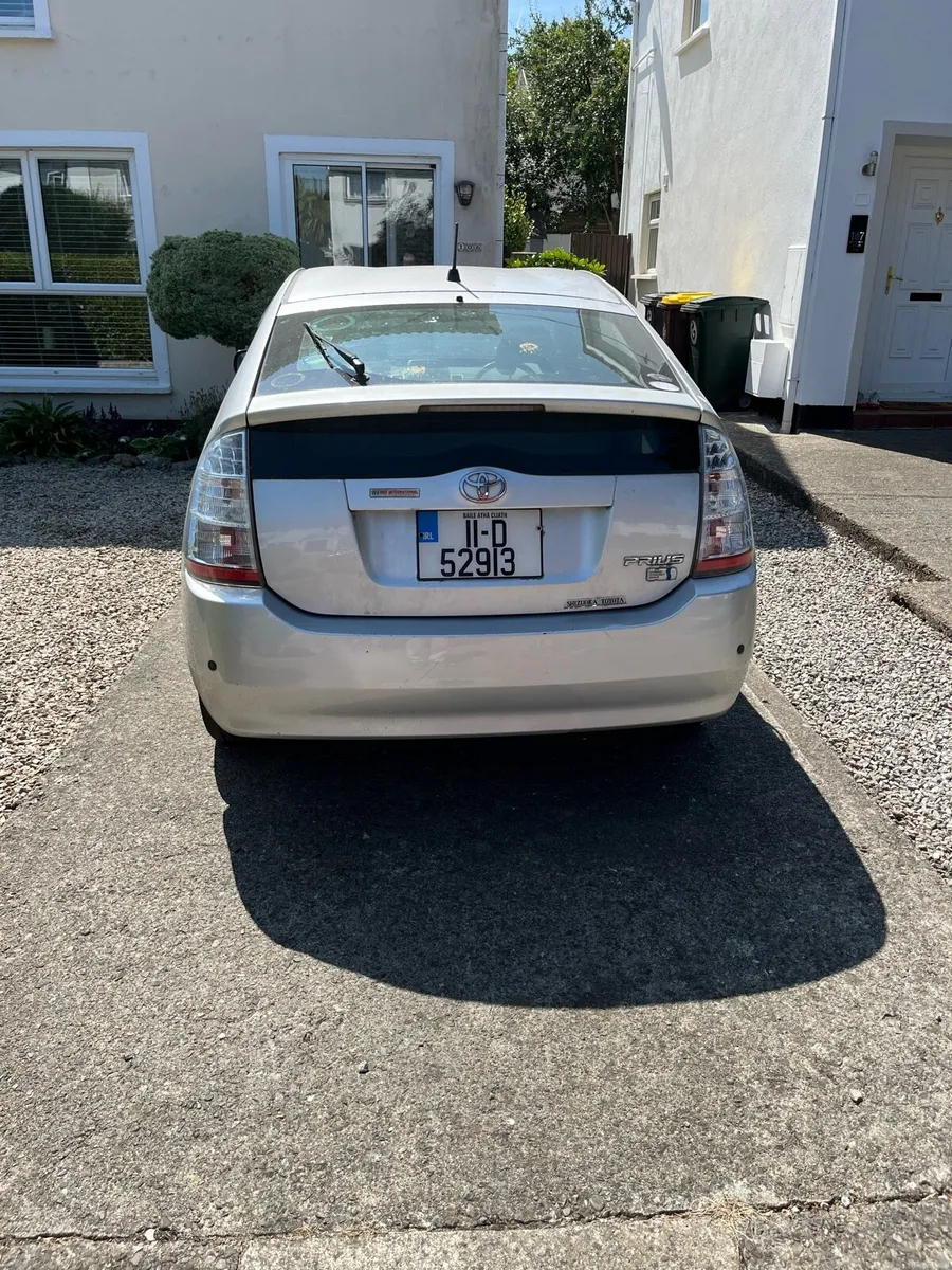 Toyota  Prius 1.5 Automatic 2011 - Image 5