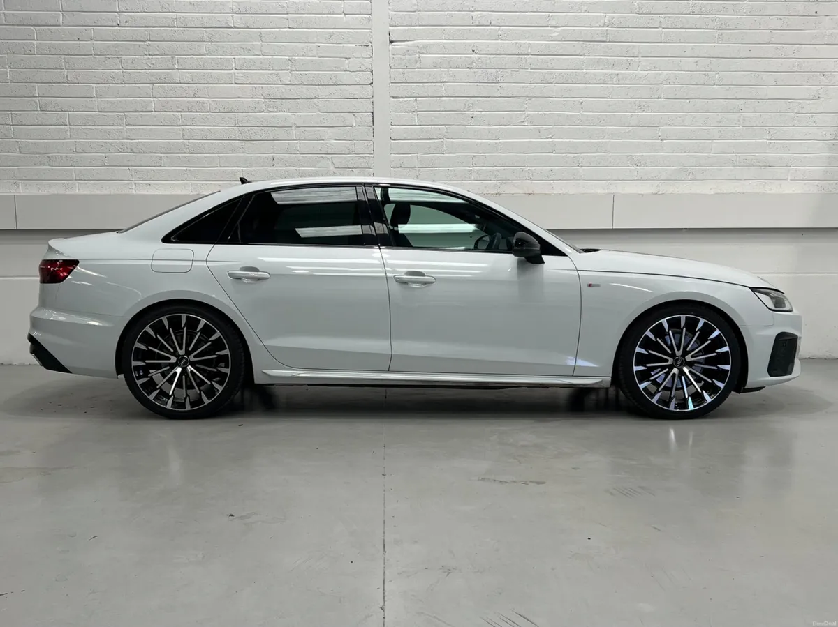 Audi A4 S Line 35 2.0TDI 163bhp 4dr S-Tronic Auto - Image 5