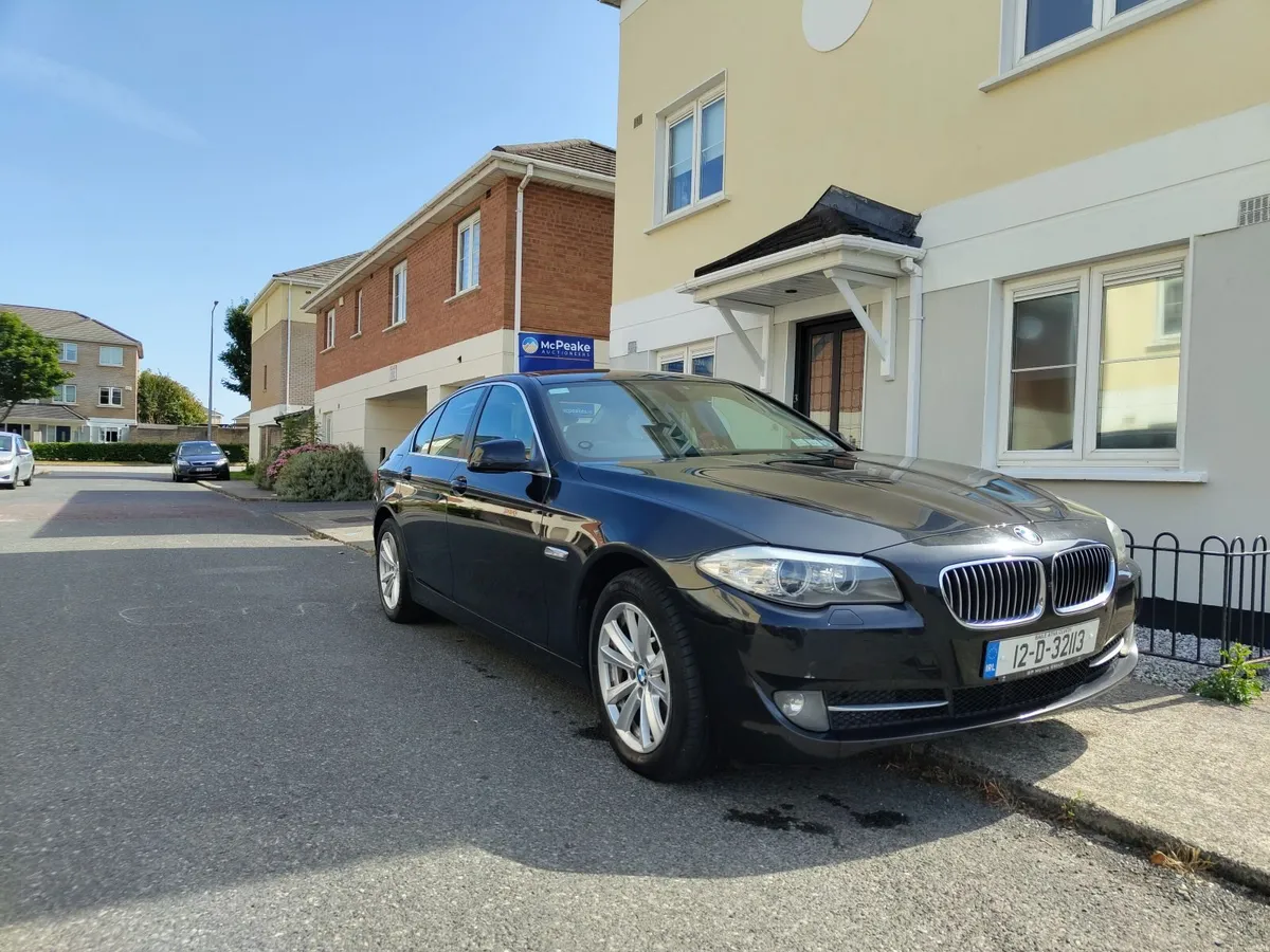 BMW 5-Series 2012 - Image 4