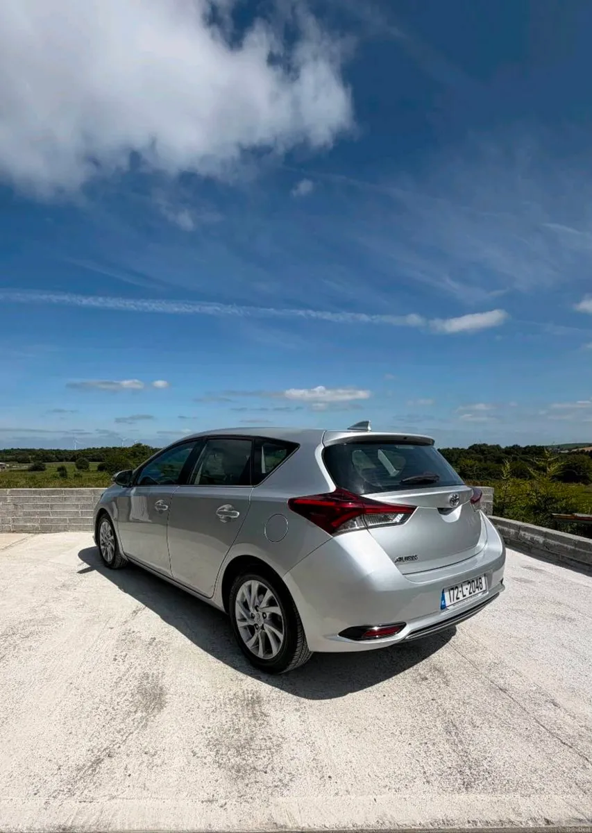 Toyota Auris Buisness Edition - Image 5