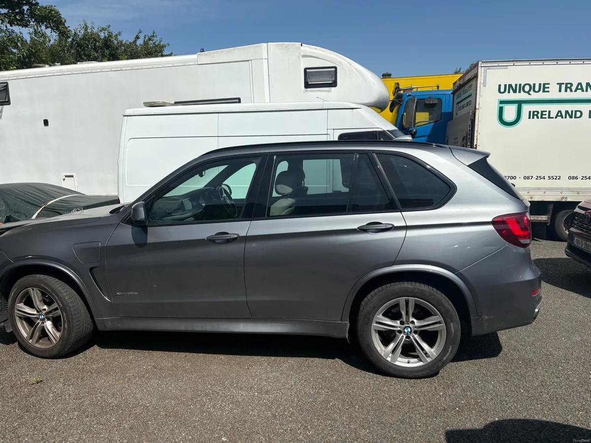 2018 BMW X5 Hybrid - Image 1