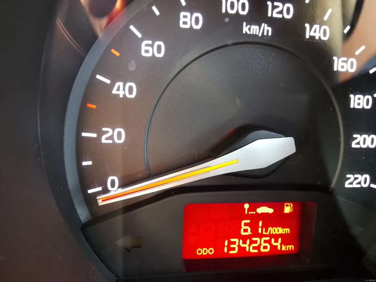 Kia Rio 2014 car - Image 2