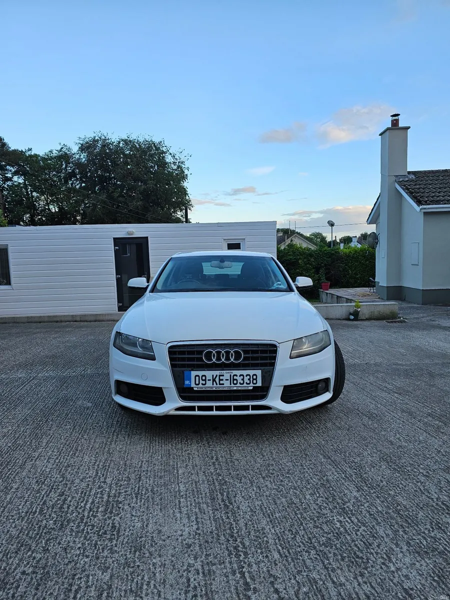 Audi A4 2009 TDI SE - Image 5