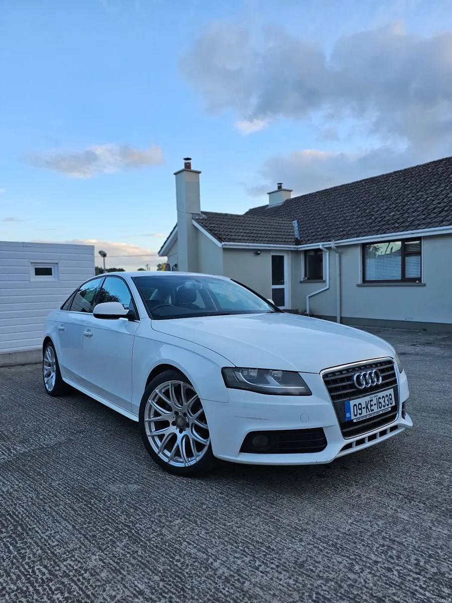 Audi A4 2009 TDI SE - Image 2