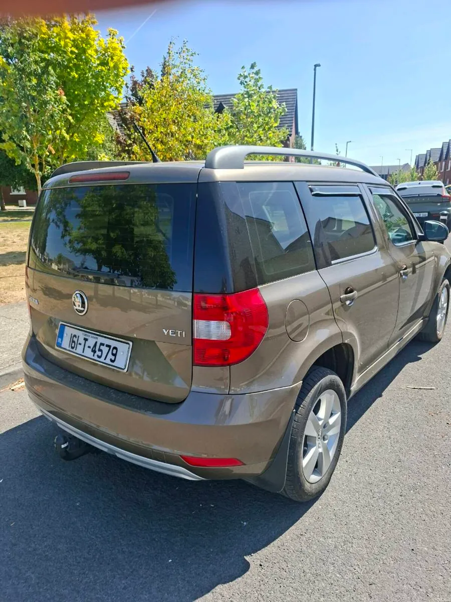 SKODA YETI 2016 LOW MILES NEW NCT - Image 3
