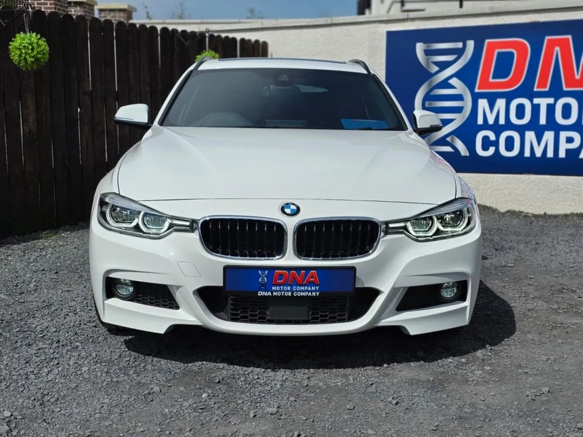 BMW 3-Series 320D MSPORT - 52K KMS! - PANORAMIC RO - Image 2