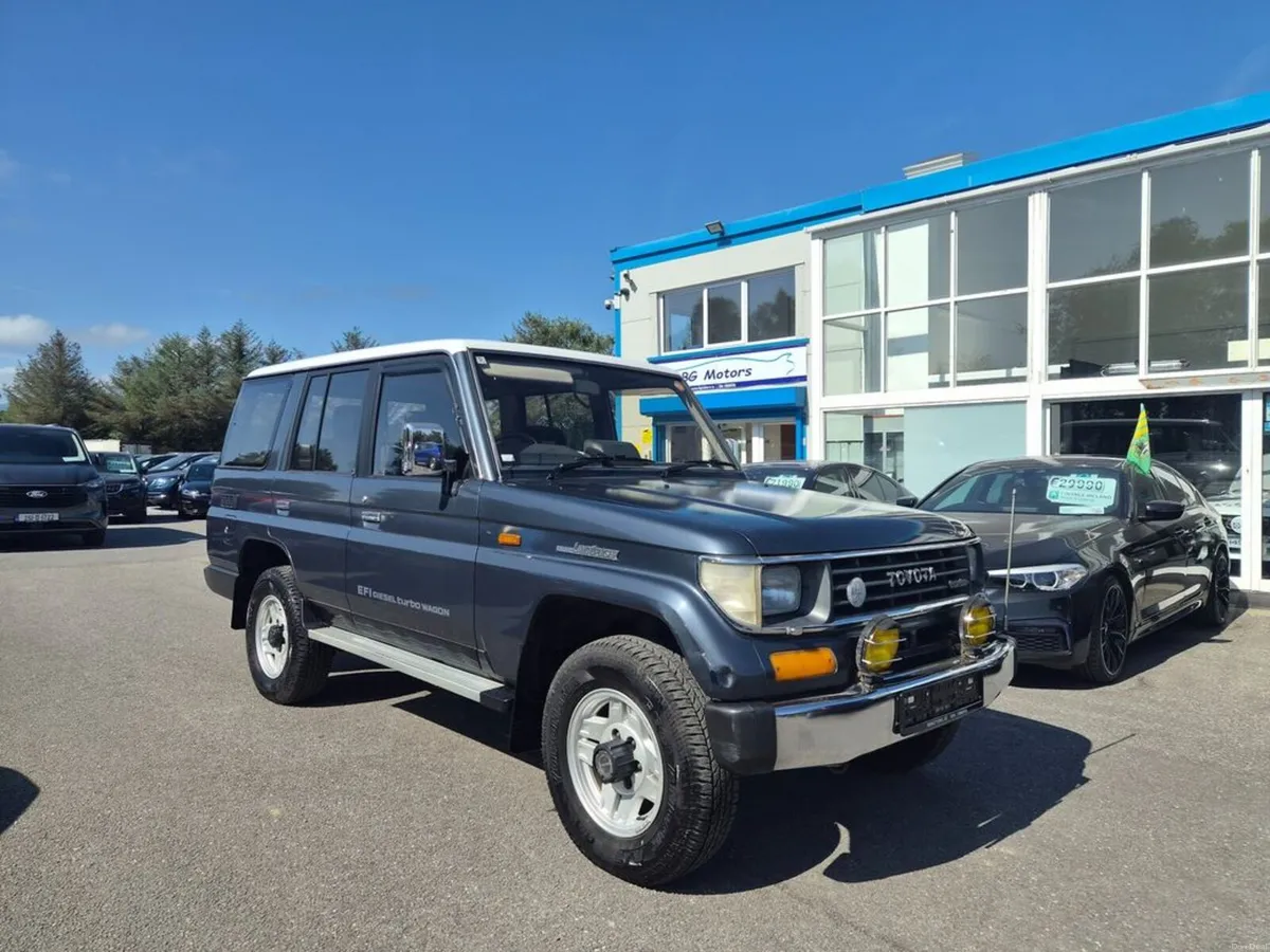 Toyota Land Cruiser Prado Sx5 7 Seater Automatic - Image 1