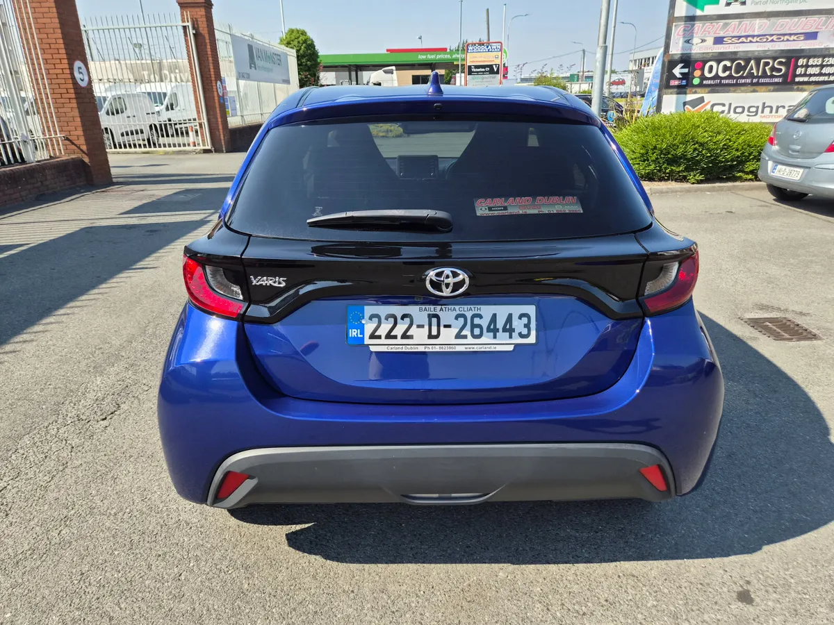 Toyota Yaris 2022 - Image 4
