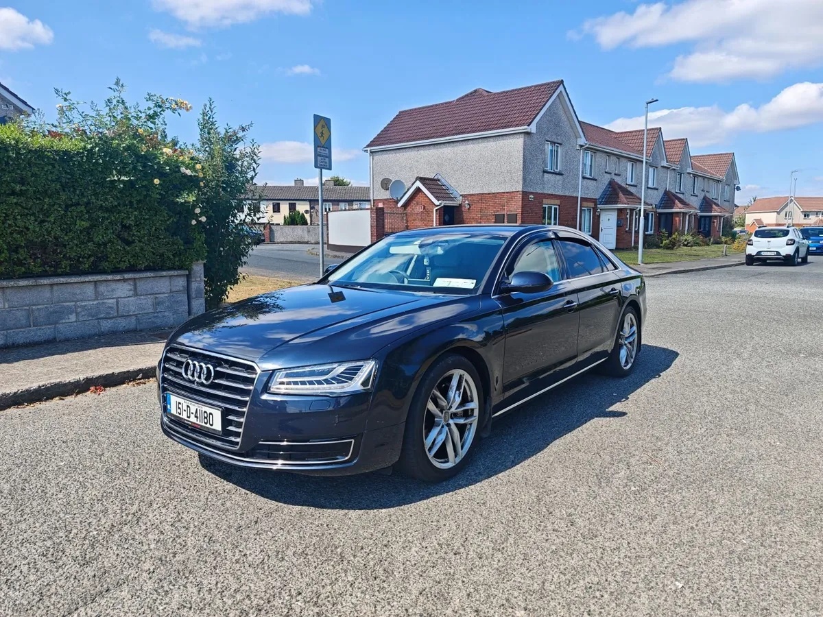 Audi A8 2015 - Image 6