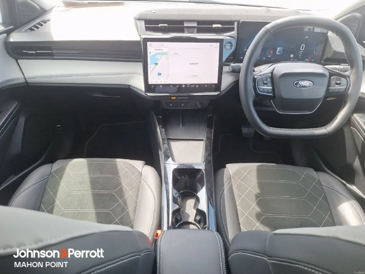 Ford Puma Premium 53kwh I DEMO MODEL - Image 4