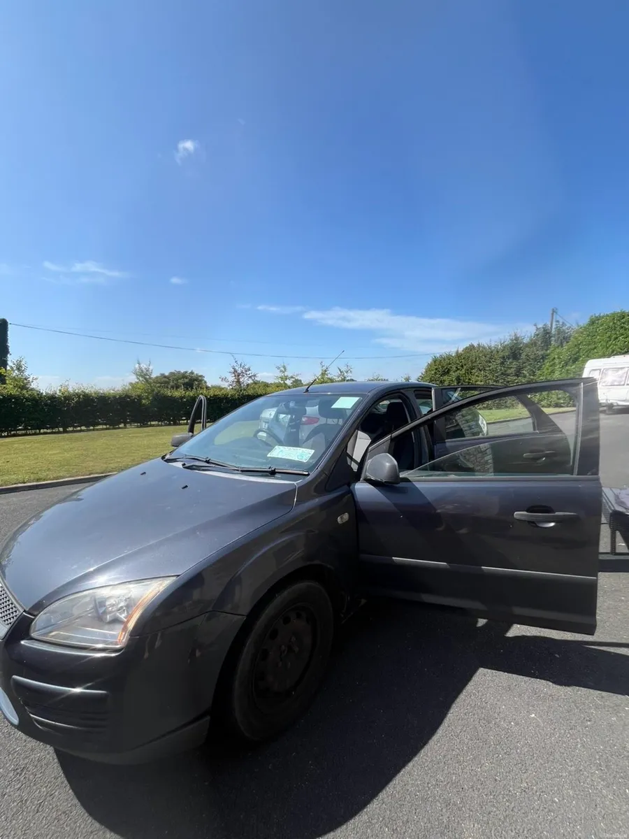 Ford focus 1.4 petrol - Image 4