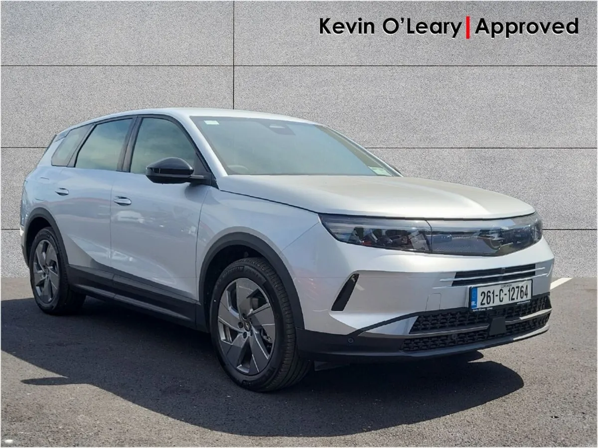 Opel Grandland Elegance MHEV 1.2 136BHP Auto - Image 1