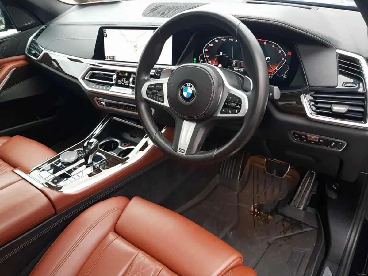 BMW X5 M50d - Image 6