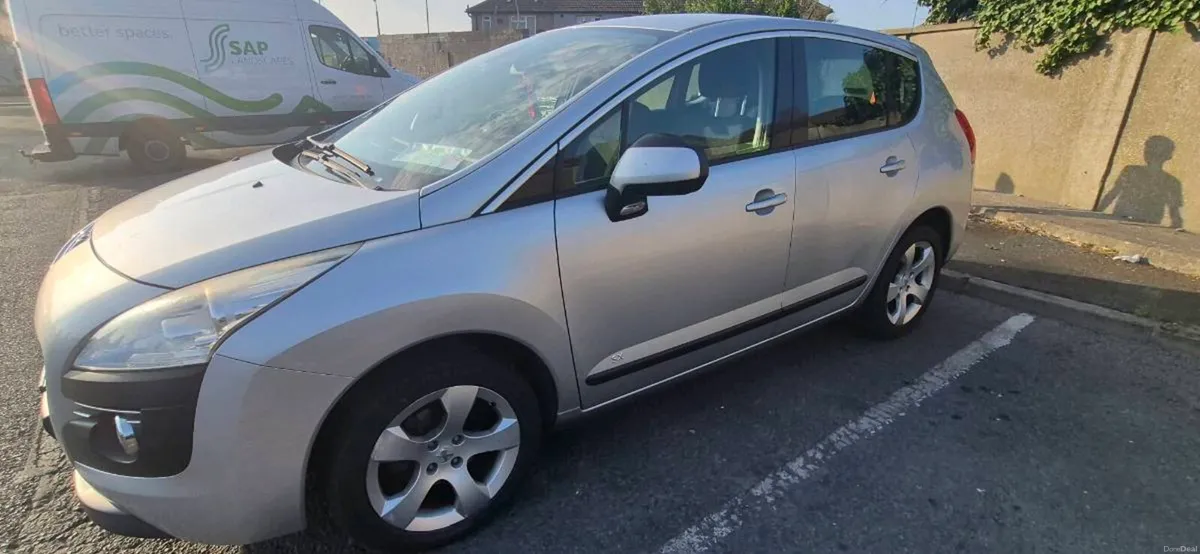 Peugeot 3008 2011 Automatic - Image 2