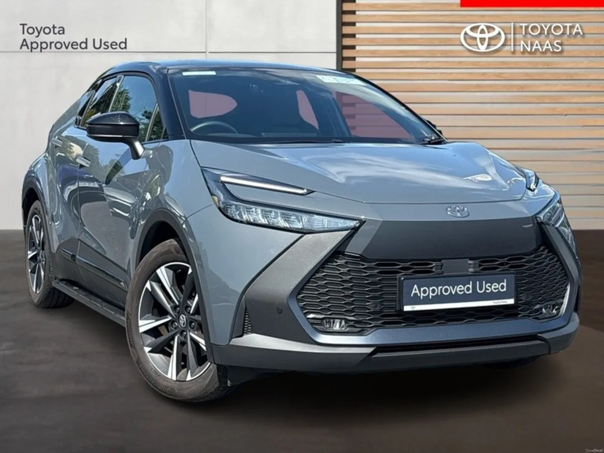 Toyota C-HR EX - DEMO C-HR PHEV SPORT+ - Image 1