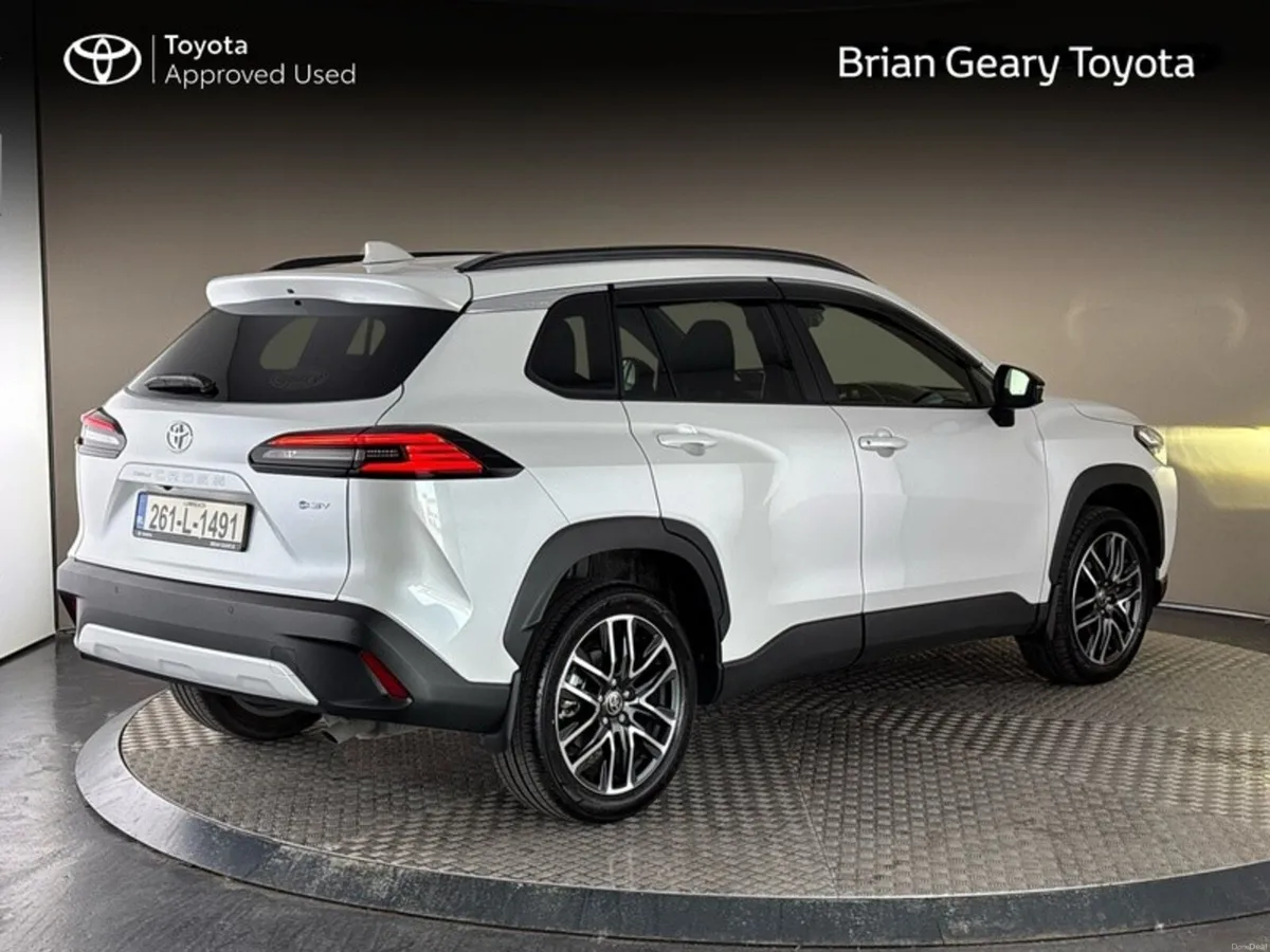 Toyota Corolla Cross SPORT Demo - Image 2