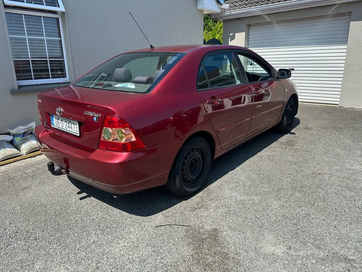 Toyota Corolla - Image 3