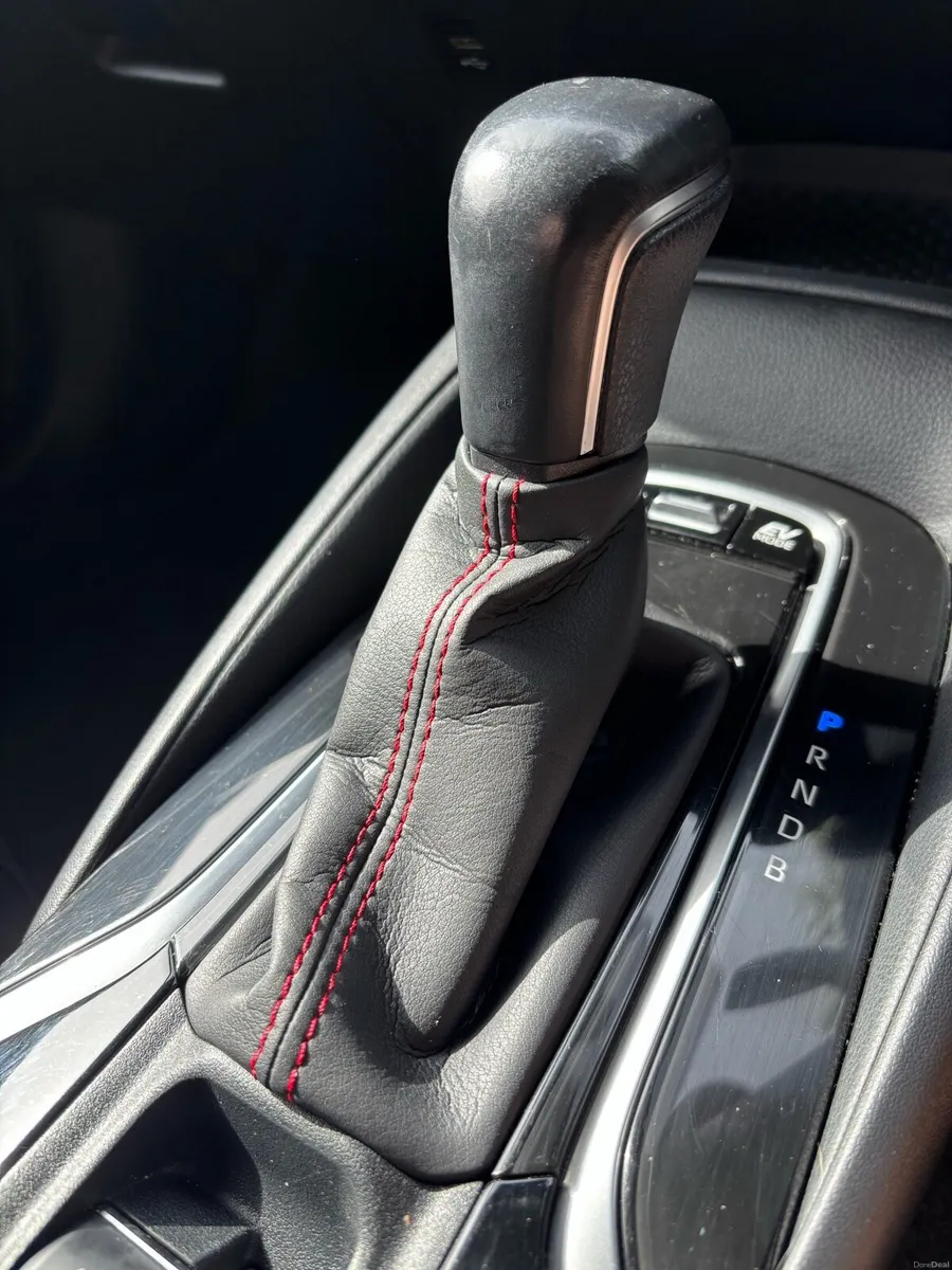 Toyota Corolla GR Sport - Image 6