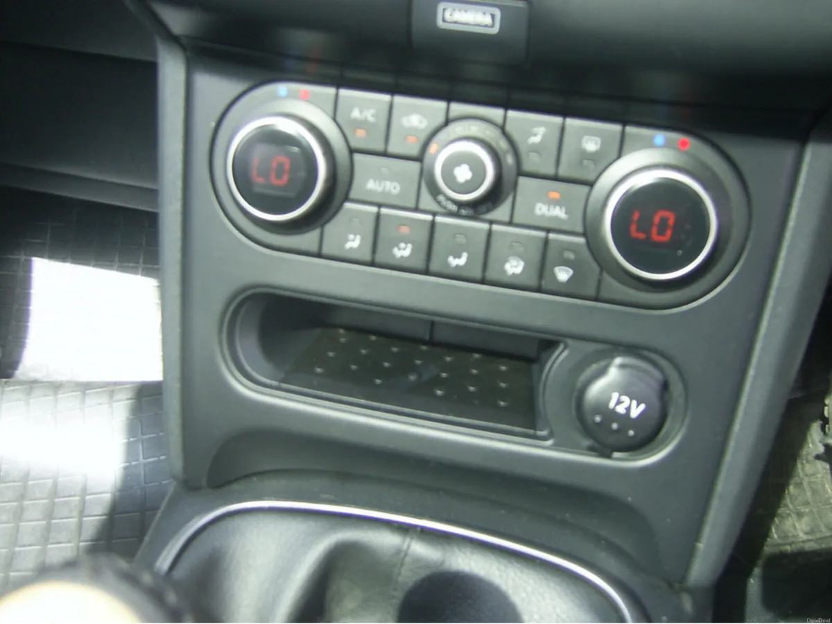 Nissan Qashqai N-TEC+ DCI 108BHP 5DR 1.5 - Image 3