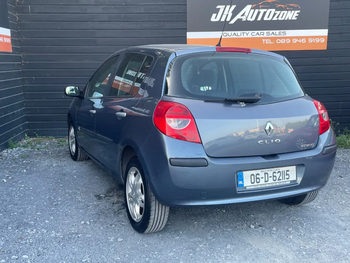 Renault Clio 1.2 16V DYNAMIQUE - Image 6