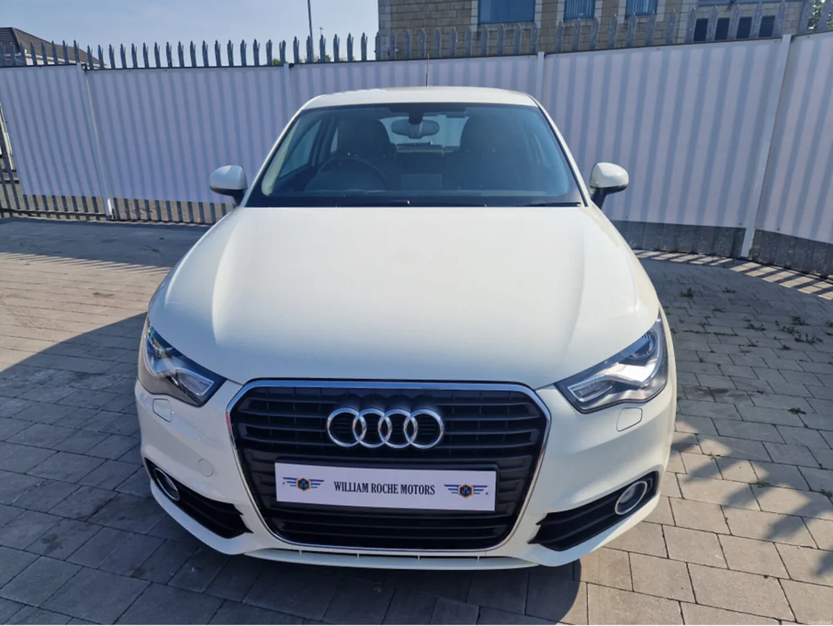 Audi A1 1.4 PETROL AUTO - Image 3