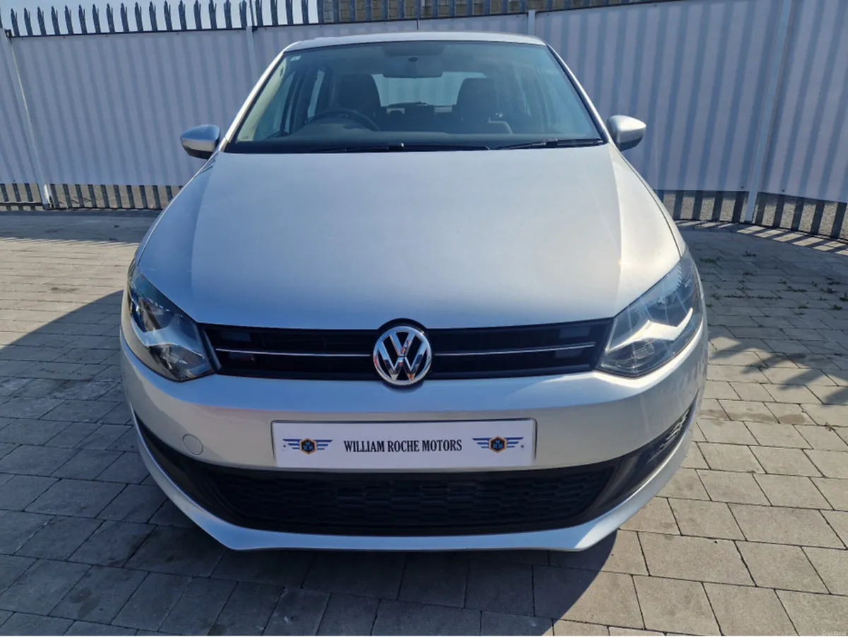 Volkswagen Polo 1.2 PETROL AUTO - Image 3