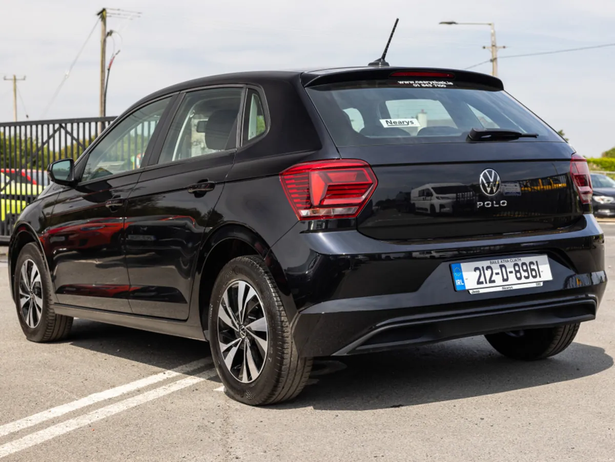 Volkswagen Polo TRENDLINE 1.0 MANUAL 5SPEED 80HP 5 - Image 6