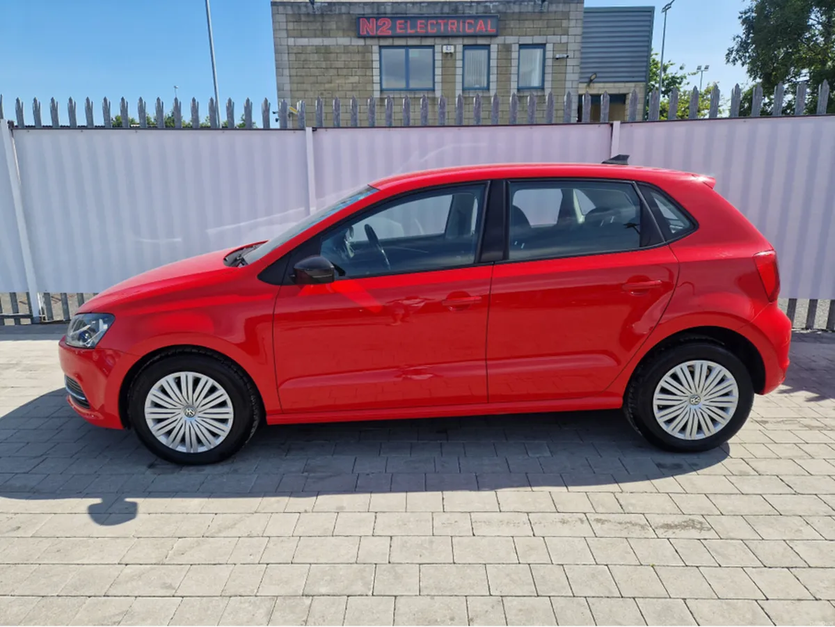 Volkswagen Polo 1.2 PETROL AUTO - Image 6