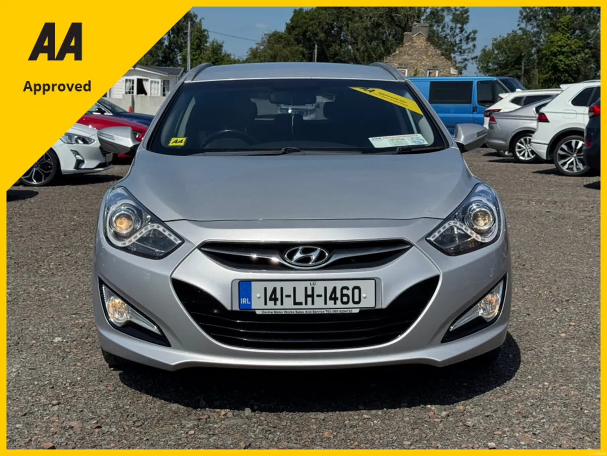 Hyundai i40 EXECUTIVE 4DR - Image 2