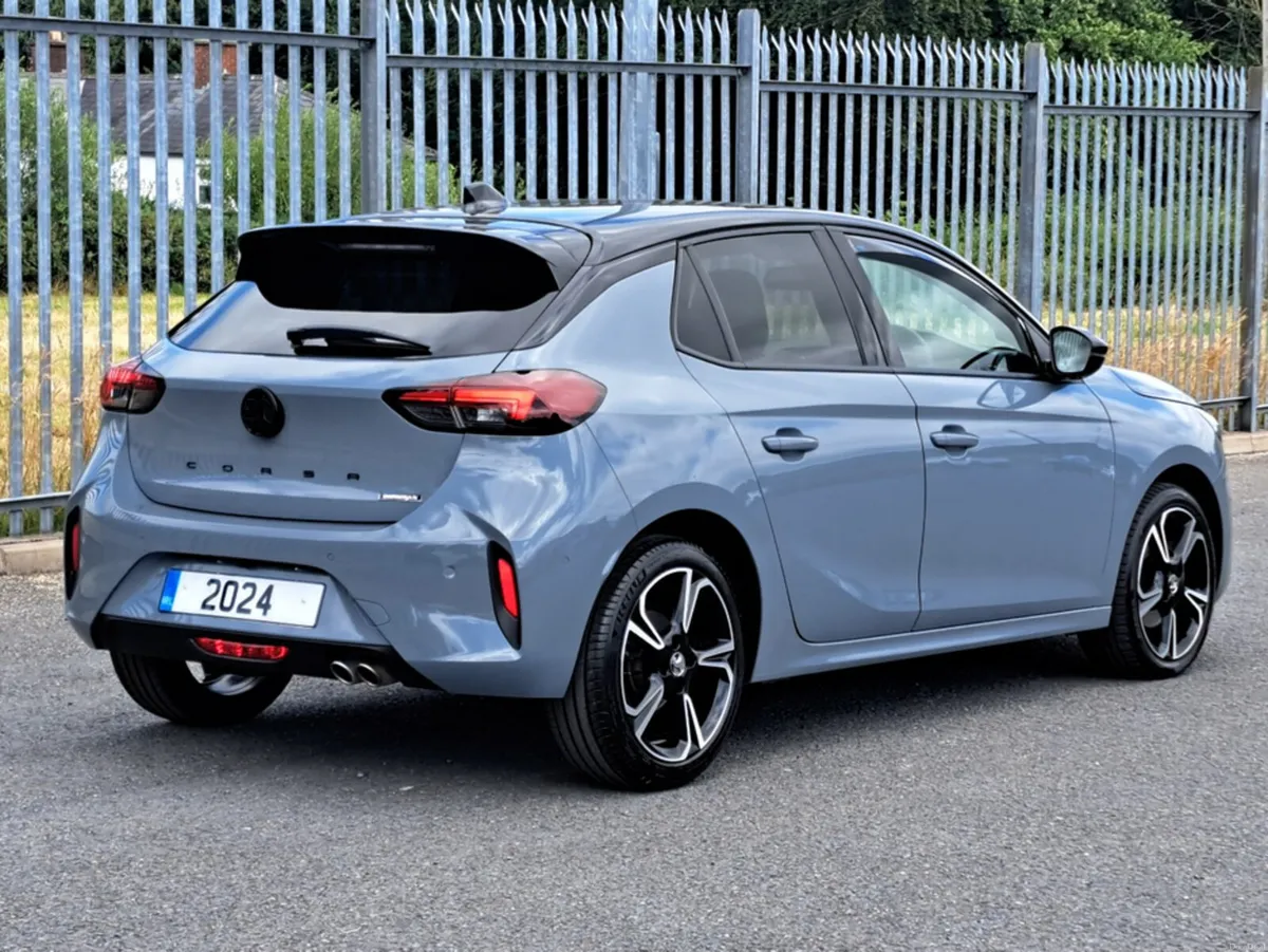 Opel Corsa ULTIMATE 1.2TURBO 130BHP 8 SPEED AUTOMA - Image 5