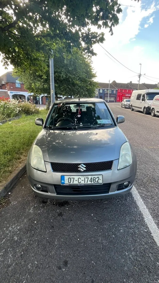 Suzuki Swift - Image 1