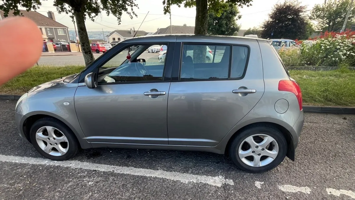 Suzuki Swift - Image 4