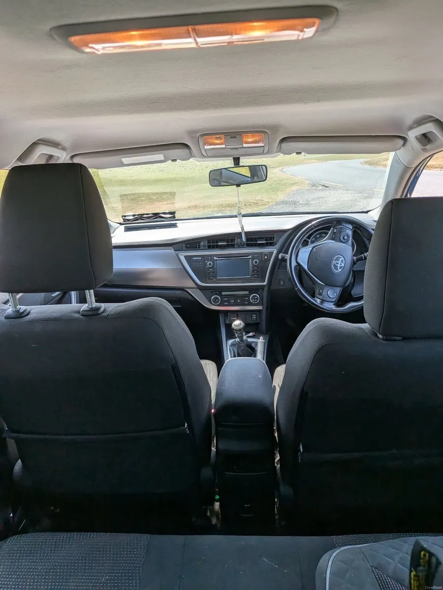 Toyota Auris 2014 Luna - Image 5