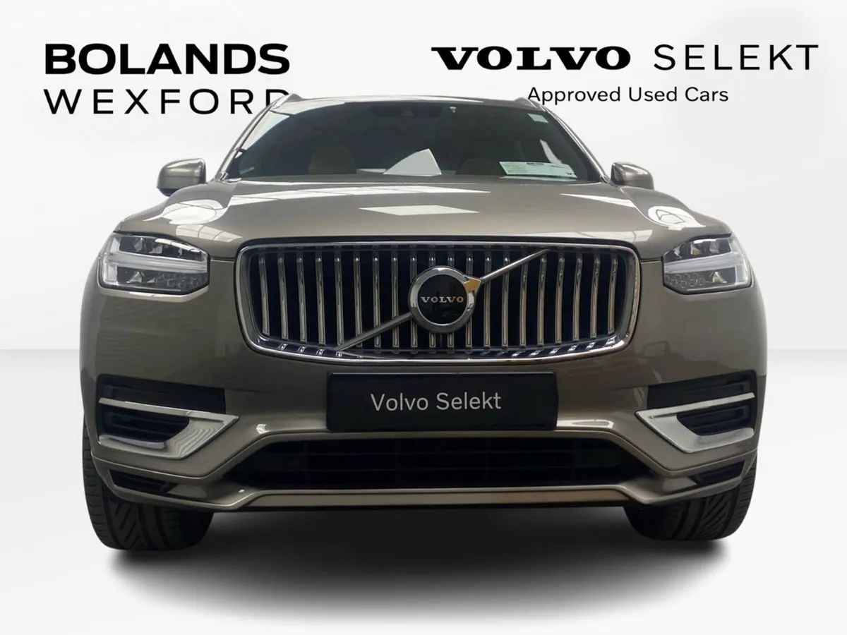 Volvo XC90 2 Year Selekt Warranty Inscription AWD - Image 2