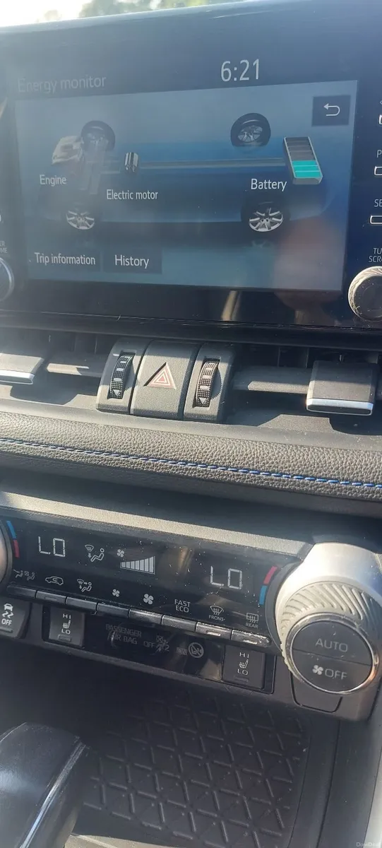 Toyota RAV4 Hybrid - Image 3