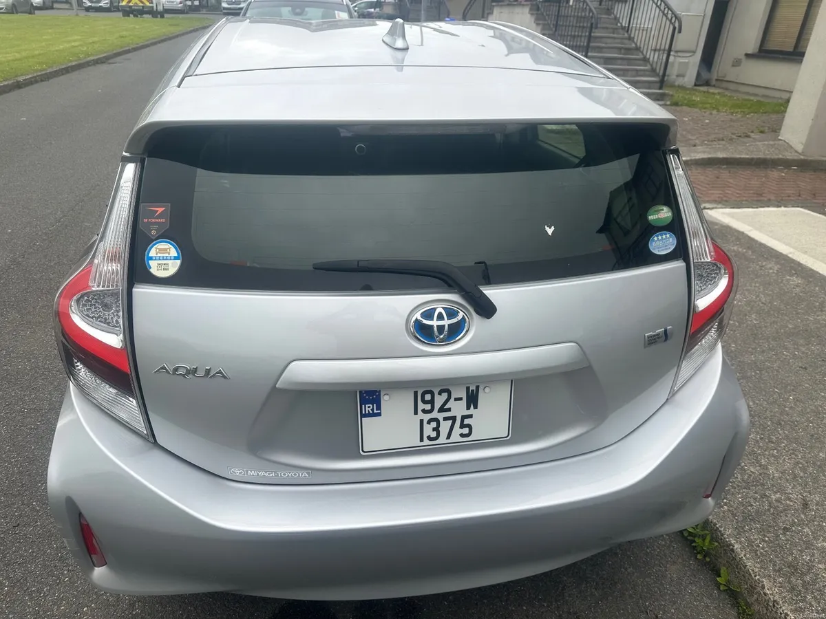 Toyota Aqua 2019 - Image 4