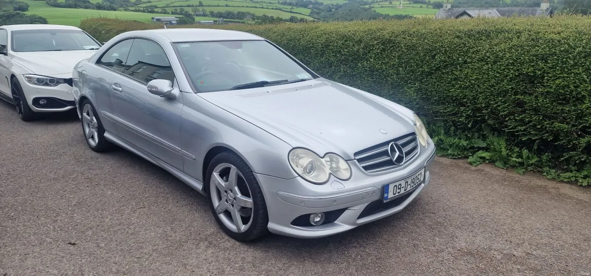 Mercedes-Benz CLK 2009 amg Coupe - Image 2