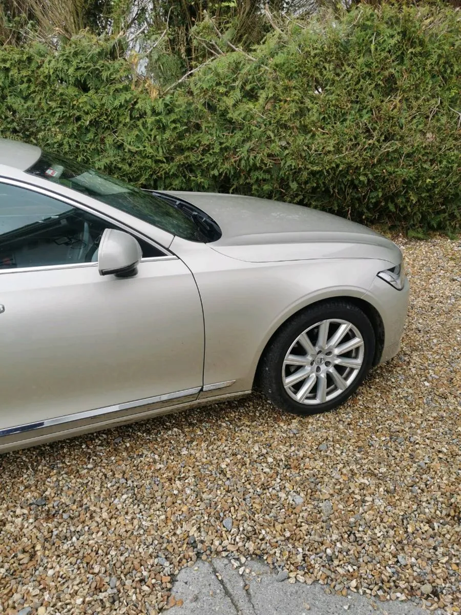 Volvo s90 - Image 5