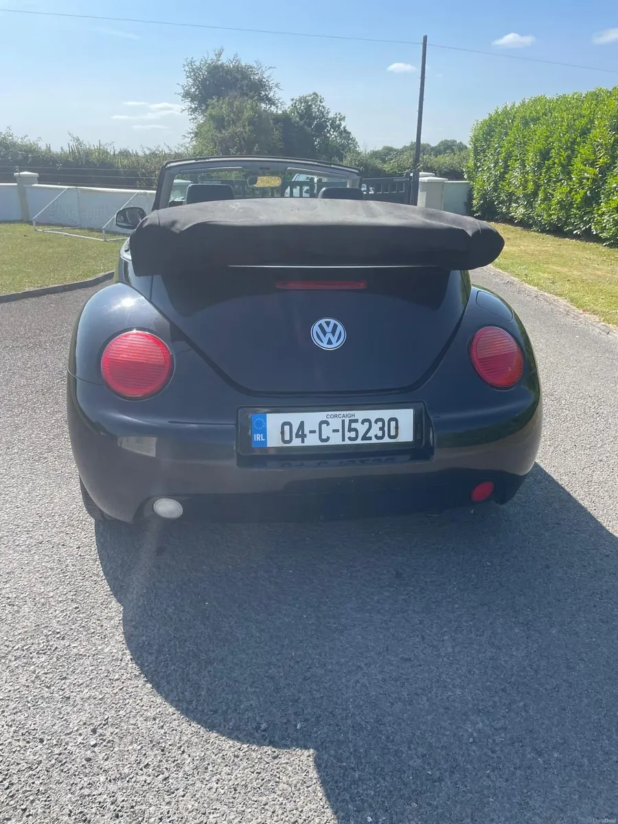 Volkswagen Beetle 2004 - Image 4