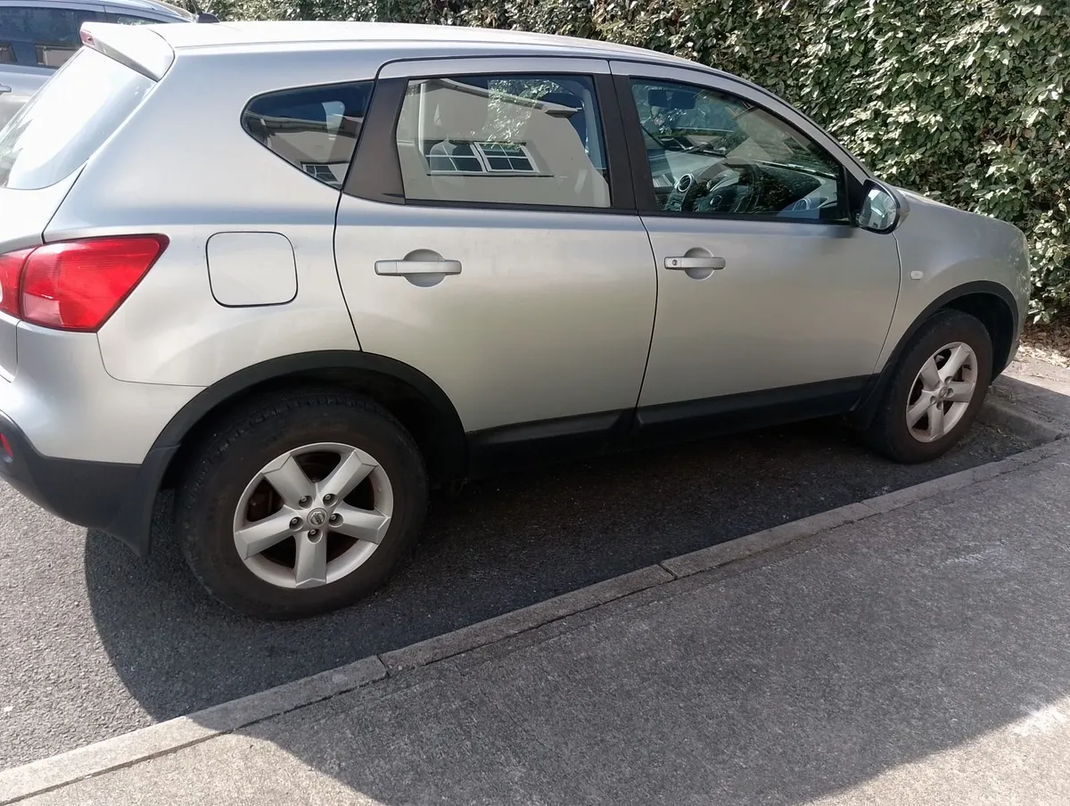 Nissan qashqai 1.6p Nct07/27 - Image 3